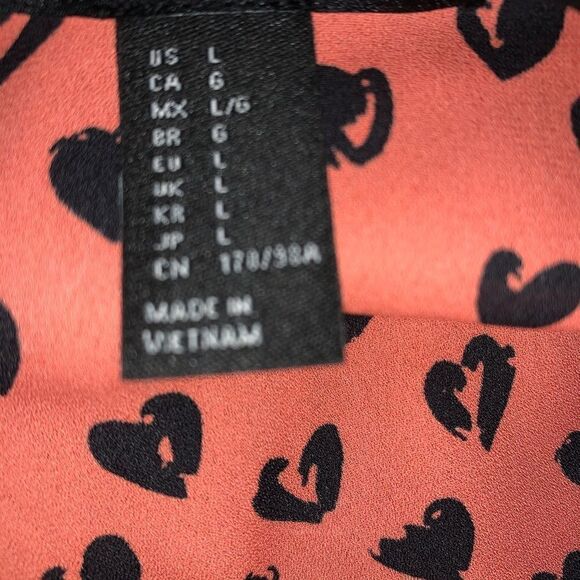 Forever 21 Women’s Heart Pattern Tank Top - Picture 4 of 4